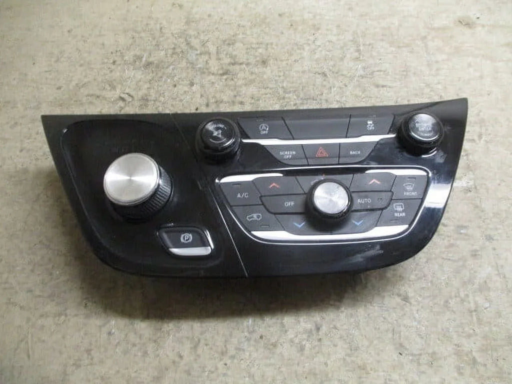 Climate Heater (Good) Pacifica Pre-Owned AC Temperature LKQ Control Chrysler Automatic OEM 2017