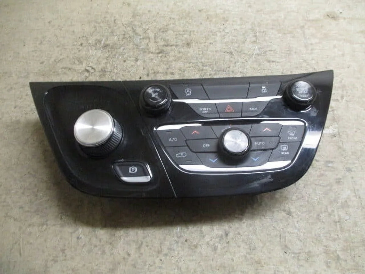 Climate Heater (Good) Pacifica Pre-Owned AC Temperature LKQ Control Chrysler Automatic OEM 2017