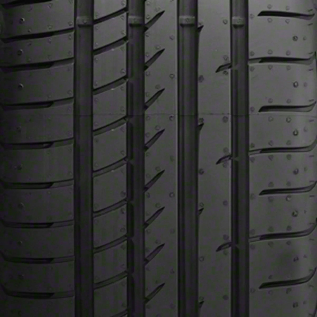 Eagle Summer 285/35R19 Asymmetric Goodyear Tire 2 F1 Passenger 99Y UHP