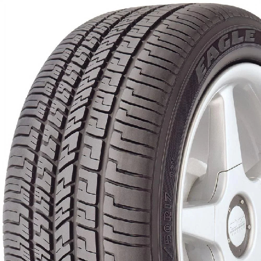 V 106 Eagle Goodyear Tire 265/50R20 RS-A