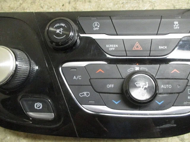 Climate Heater (Good) Pacifica Pre-Owned AC Temperature LKQ Control Chrysler Automatic OEM 2017