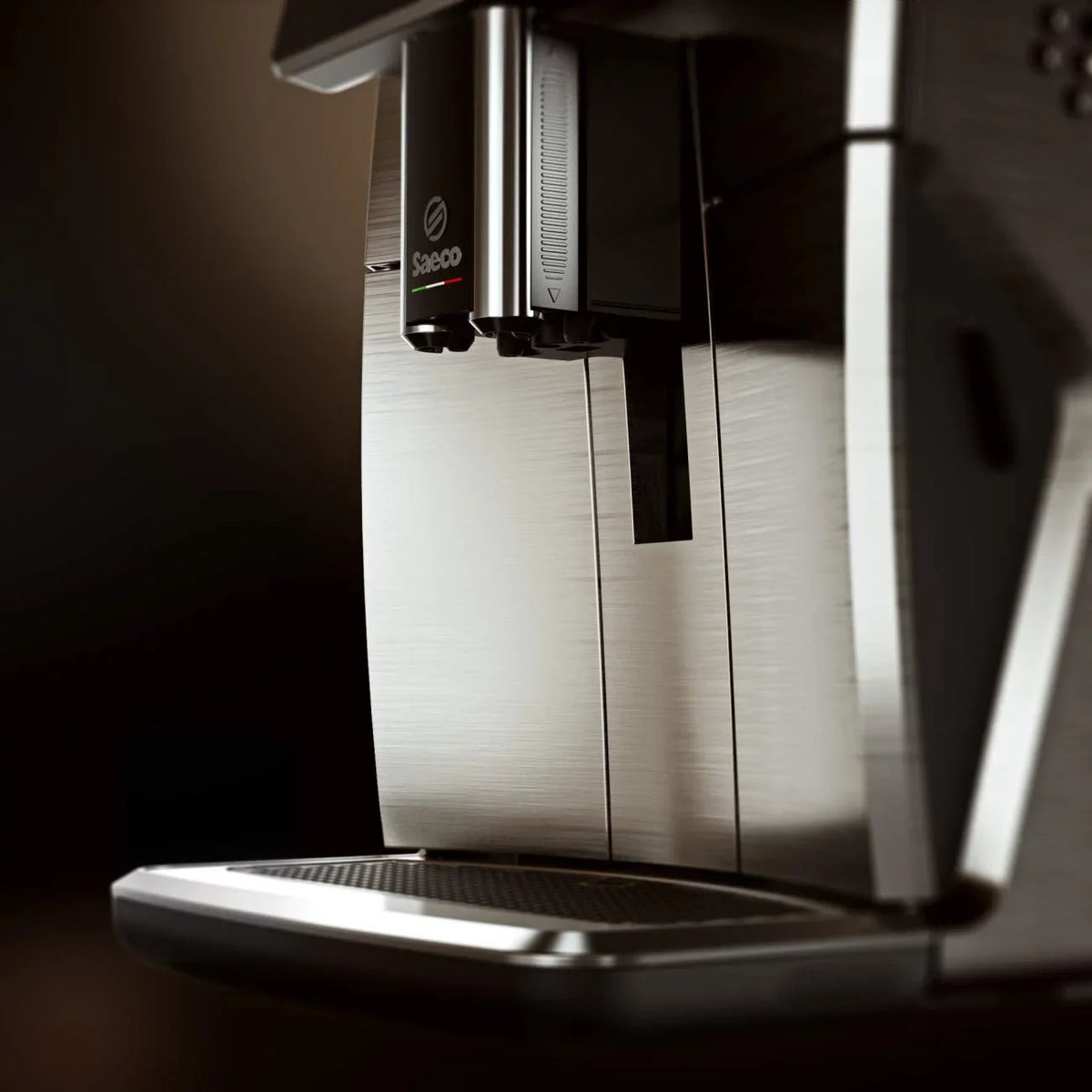 Metal Super Xelsis Front Titanium Machine, Espresso Saeco SM7684/04 Automatic