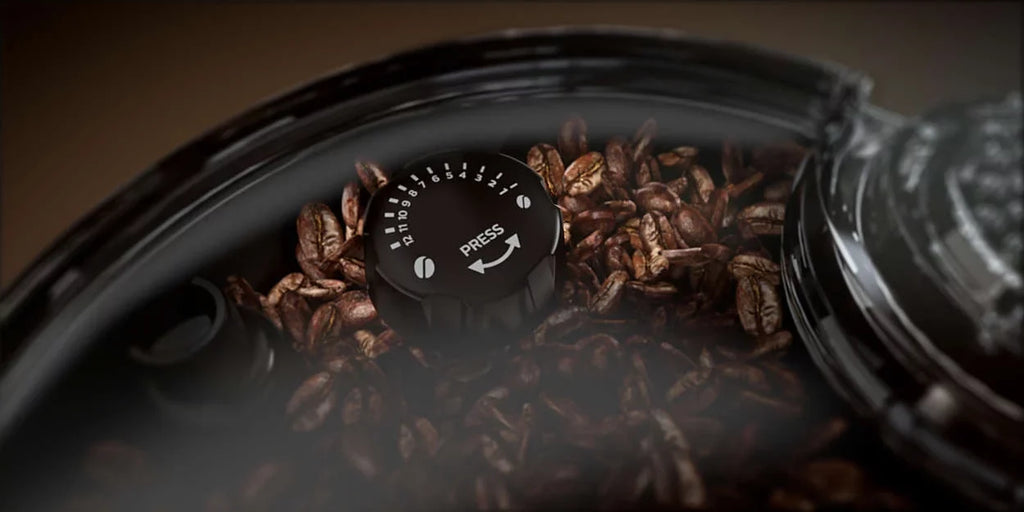 Metal Super Xelsis Front Titanium Machine, Espresso Saeco SM7684/04 Automatic