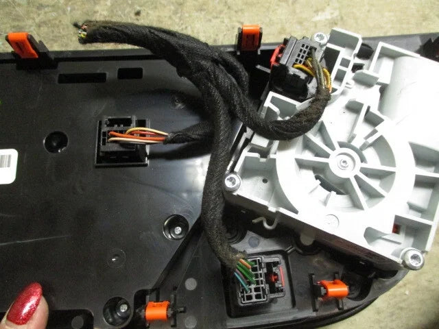 Climate Heater (Good) Pacifica Pre-Owned AC Temperature LKQ Control Chrysler Automatic OEM 2017