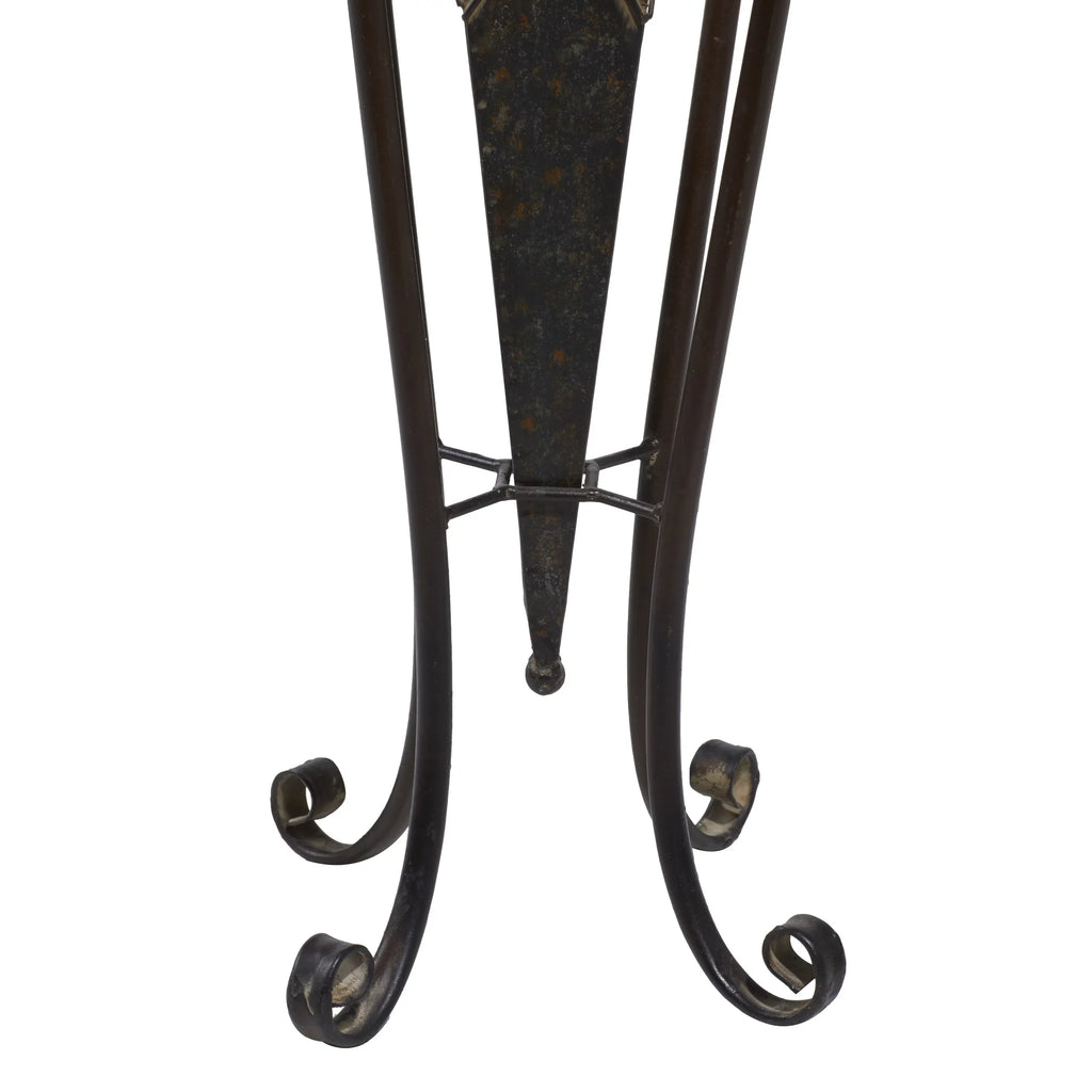 Metal exterior DecMode Brown Count) 30", with Scroll 28"H Stand Planter (2 Indoor