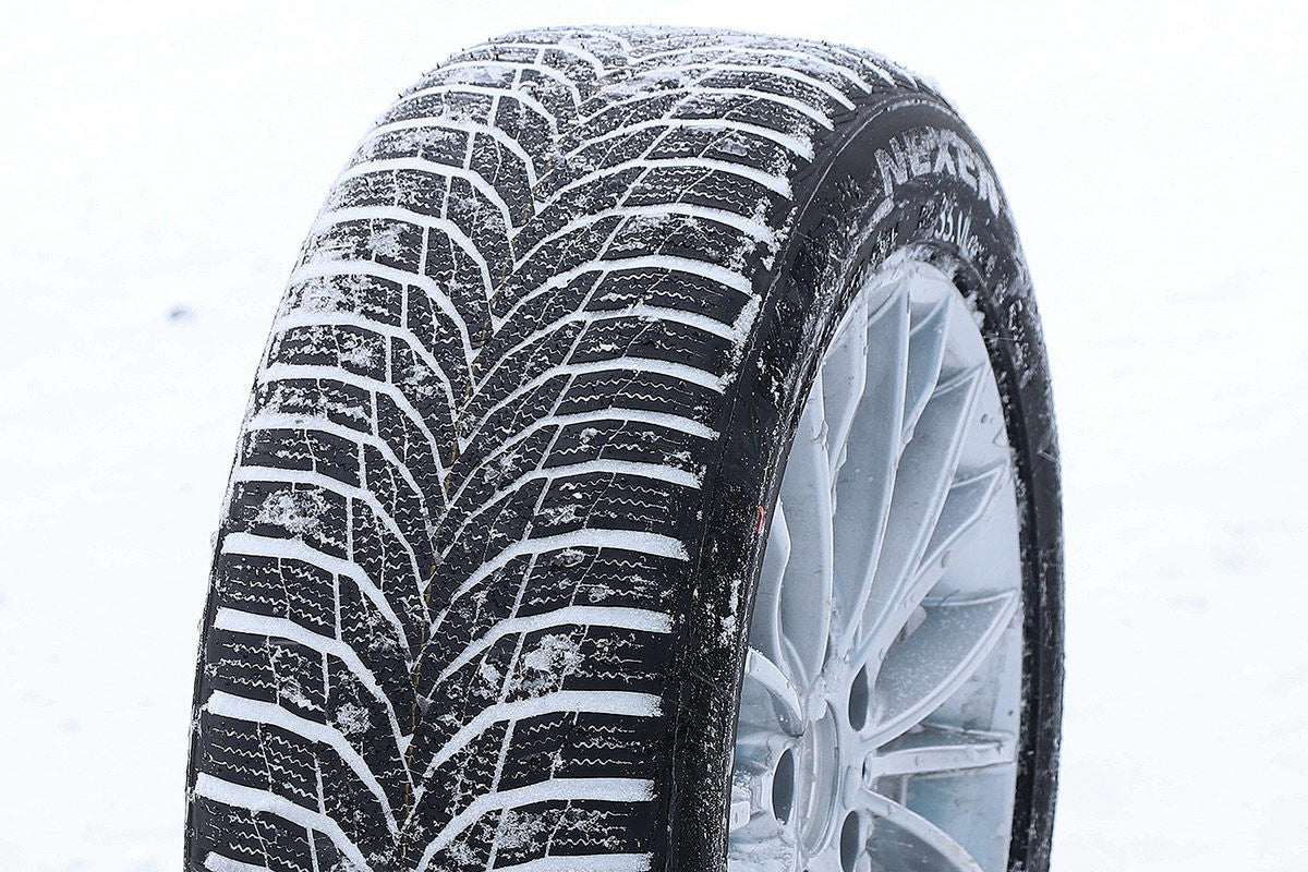 Sport 215/45R17 Winter XL Passenger Tire Winguard 2 91V Nexen