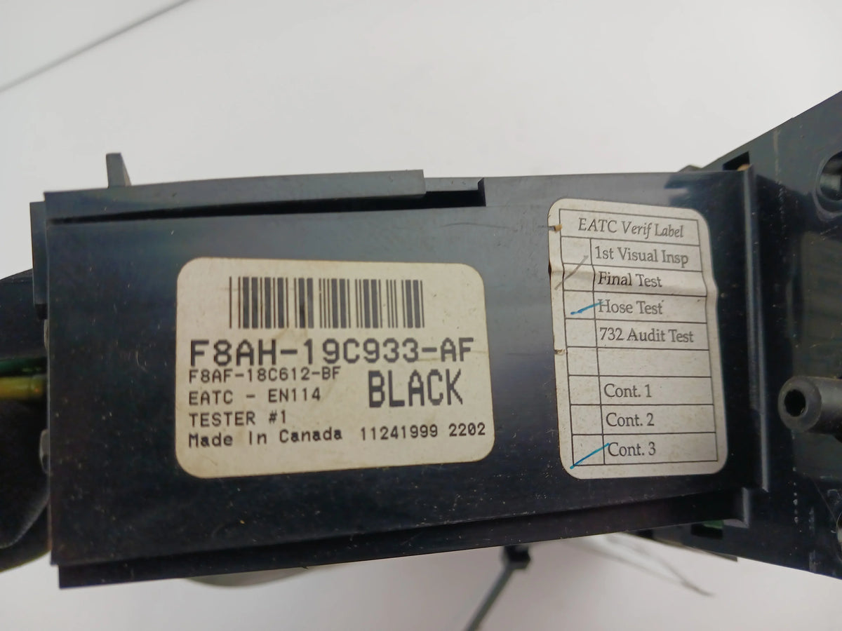 98 OEM Crown 99 Unit 00 HVAC Victoria (Good) Control Pre-Owned Temperature